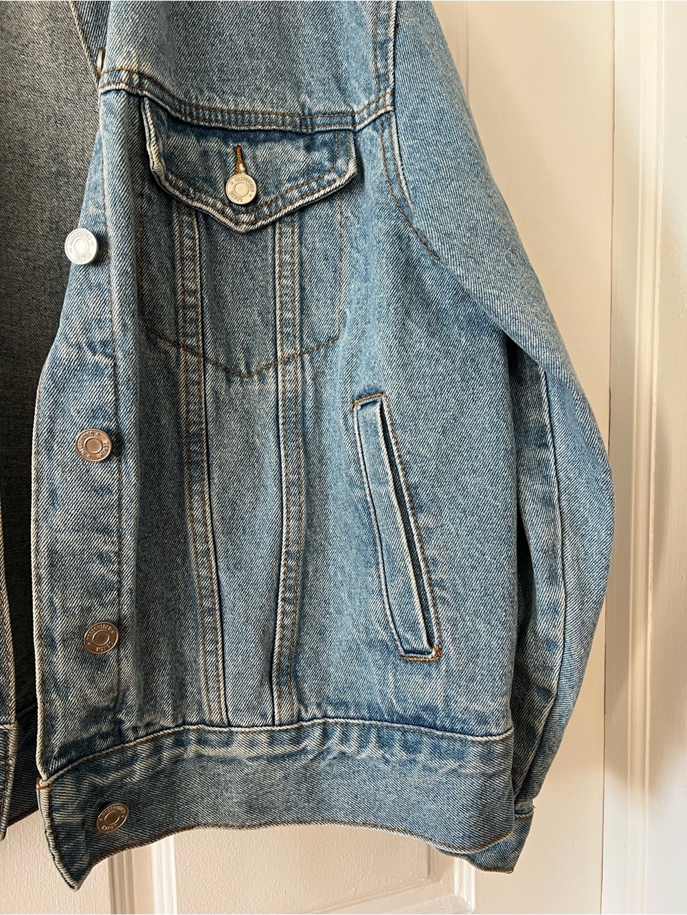 Missguided Denim Jacket - Picture 3 of 4